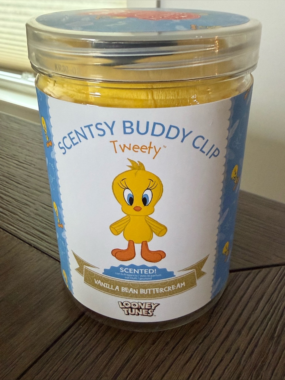 Scentsy Tweety Bird Buddy Clip Vanilla Bean Buttercream